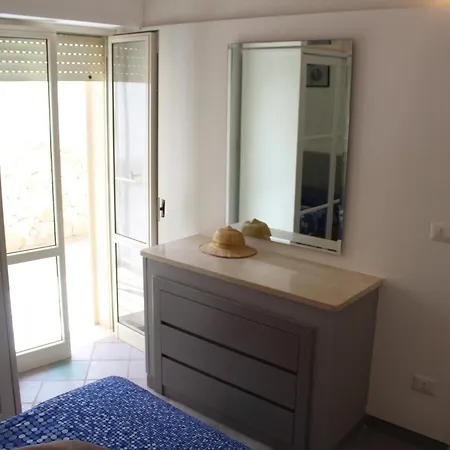 Marisa By Salentolimit * Torre Lapillo